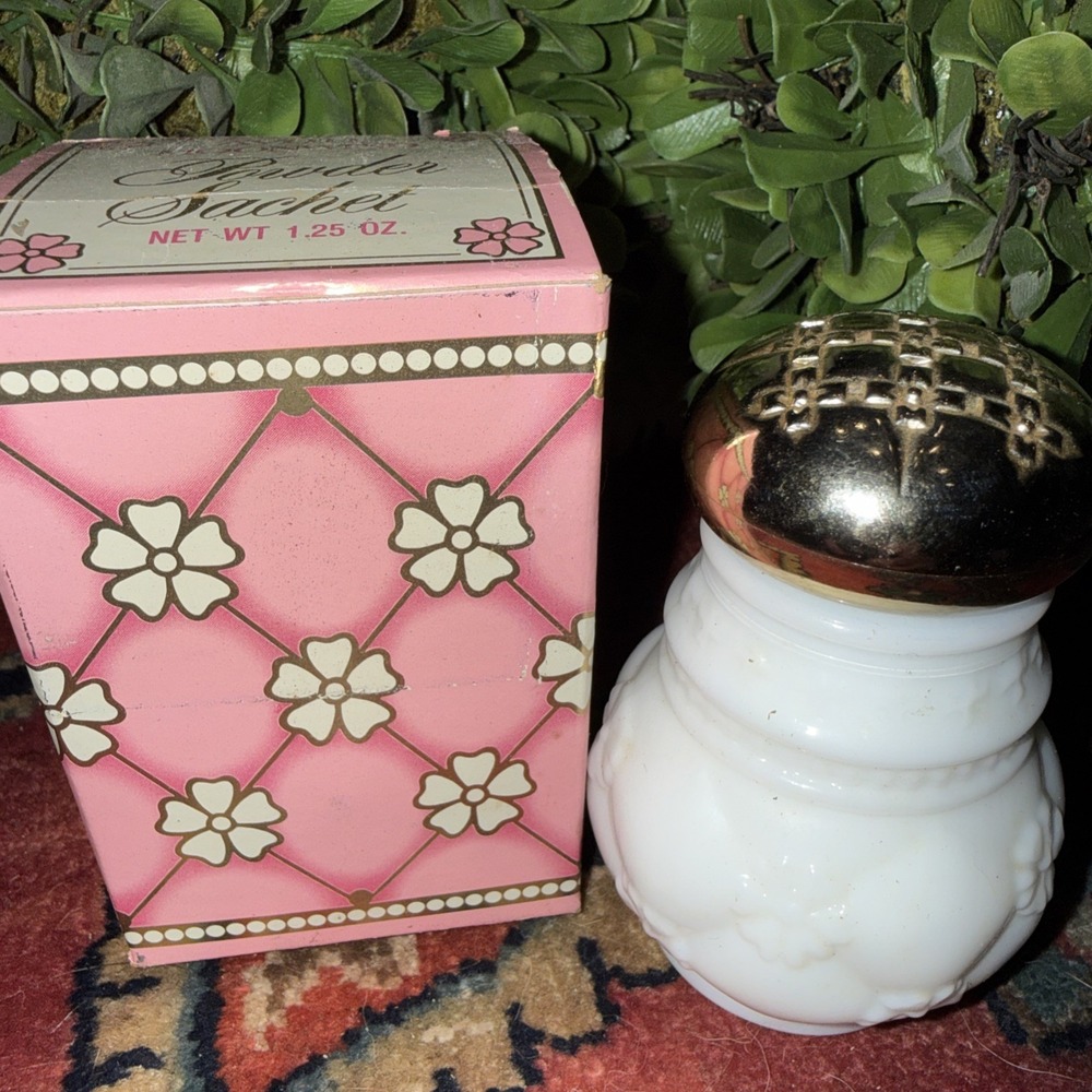 Vintage Avon Moonwind Sachet Milk‎ Glass Shaker - NIB